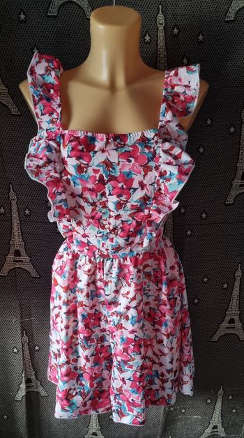 Combi-short à fleurs dos nu taille M oversize