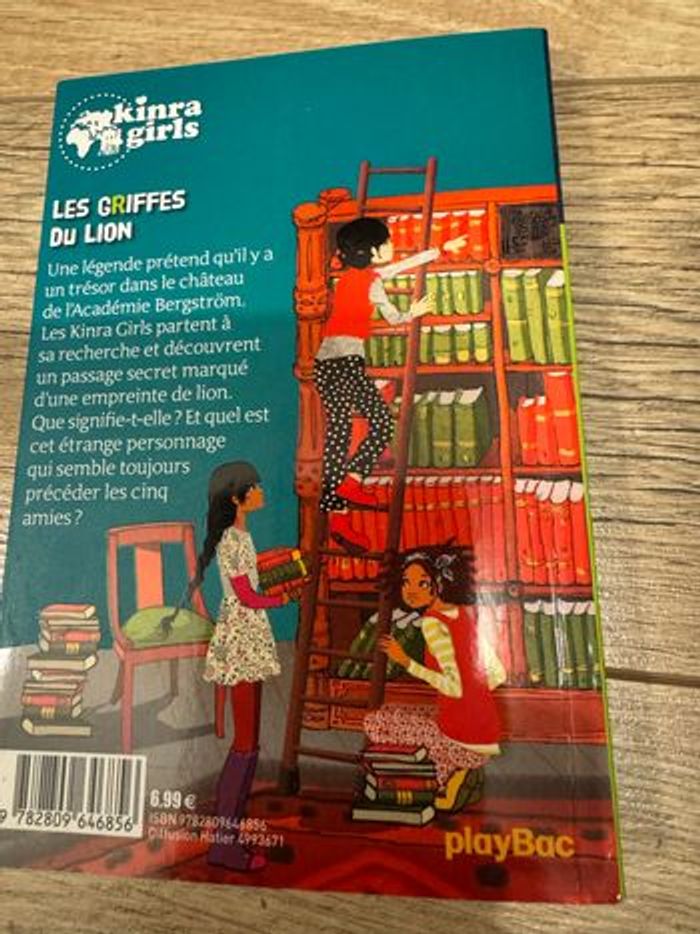 Lot 2 livres de Kinra Girls Hatier playbac - photo numéro 6