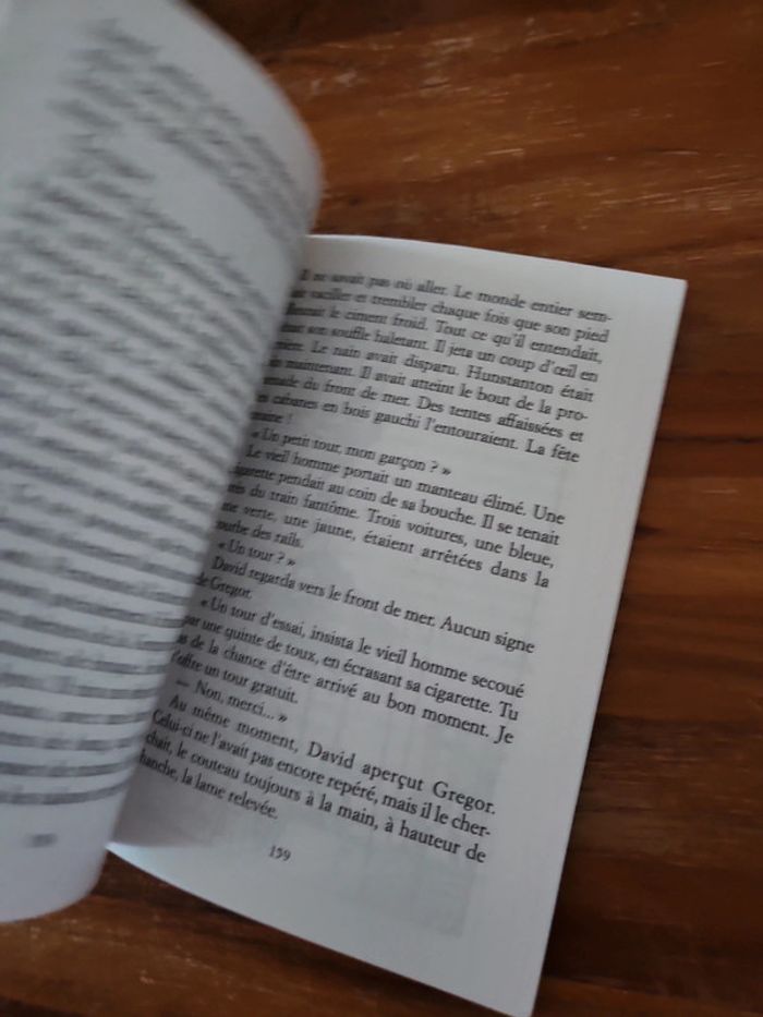 Livre enfant : l'île du crane - photo numéro 4