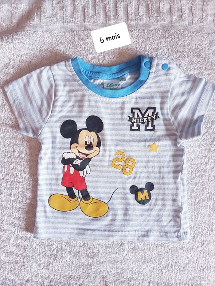 T-shirt Disney 6 mois