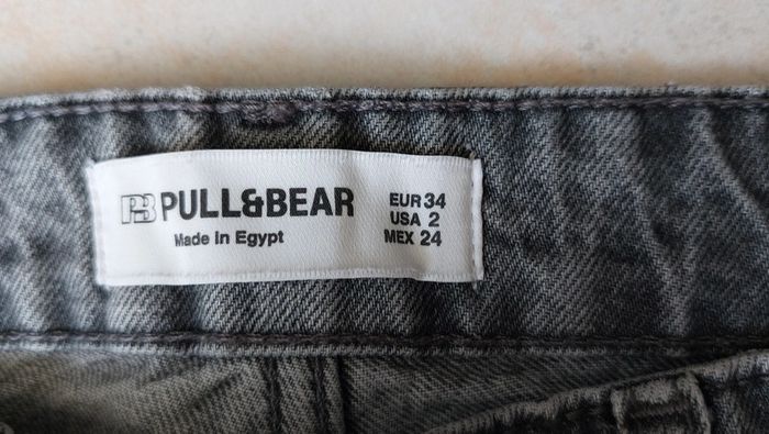 Jean large fille noir Pull&Bear Taille 34 - photo numéro 3