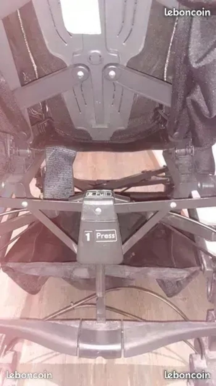 Poussette chicco - photo numéro 3