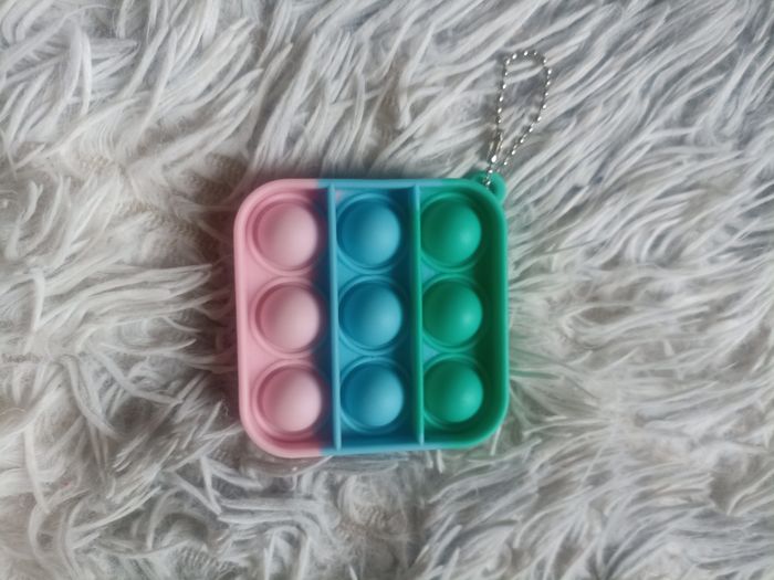 Lot de 4 Pop It fidget toys - photo numéro 2