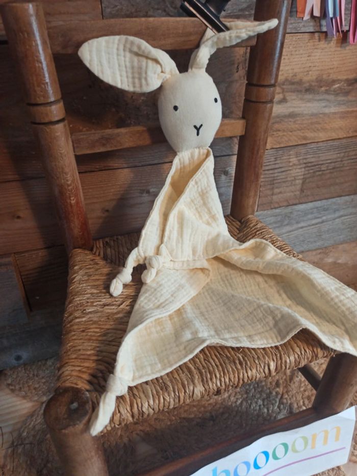 Doudou lapin gaze de coton tbe - photo numéro 3