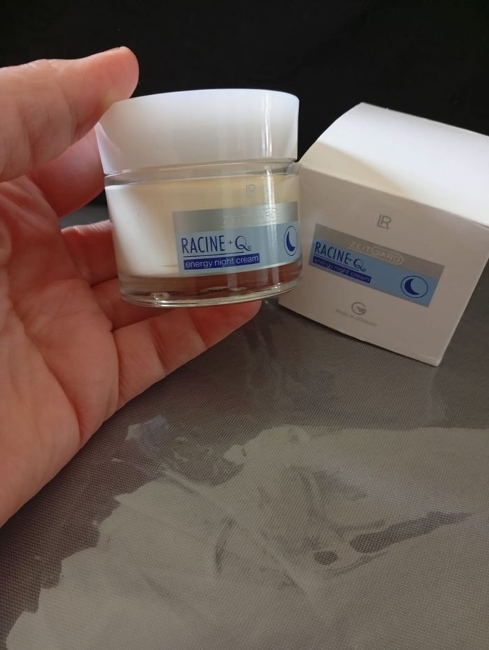 Crème de nuit+crème de jour+Crème contour des y - photo numéro 3