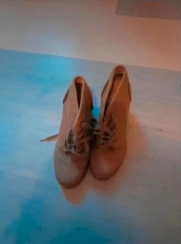 Bottines vert kaki.  T39 - photo numéro 2