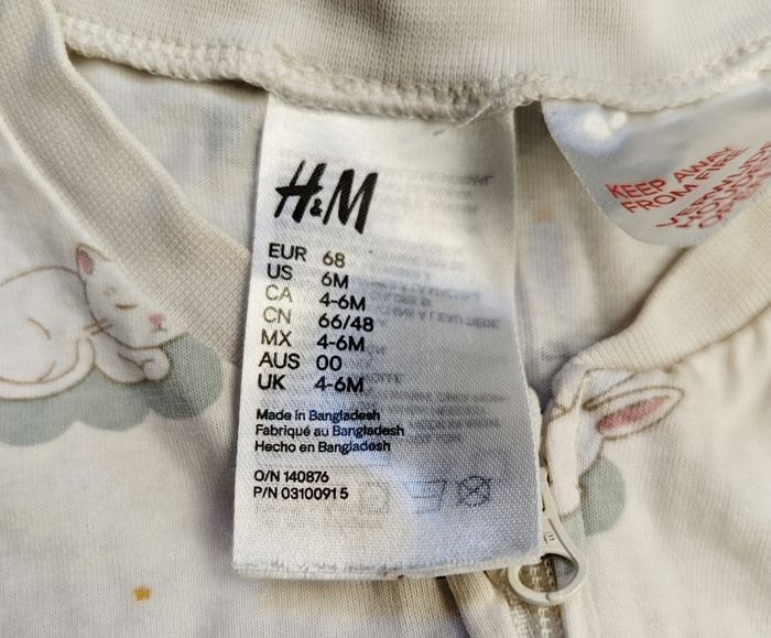 4-6  mois  (68 cm) - lot de 3 pyjamas mixtes zippés (H&M) - photo numéro 2