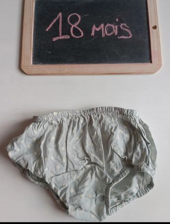 Culotte taille 18 mois en très bon état