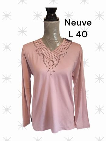 Blouse vieux rose Neuf taille L 40 Jolie col décoré  , bel effet chic 😍  Extensible