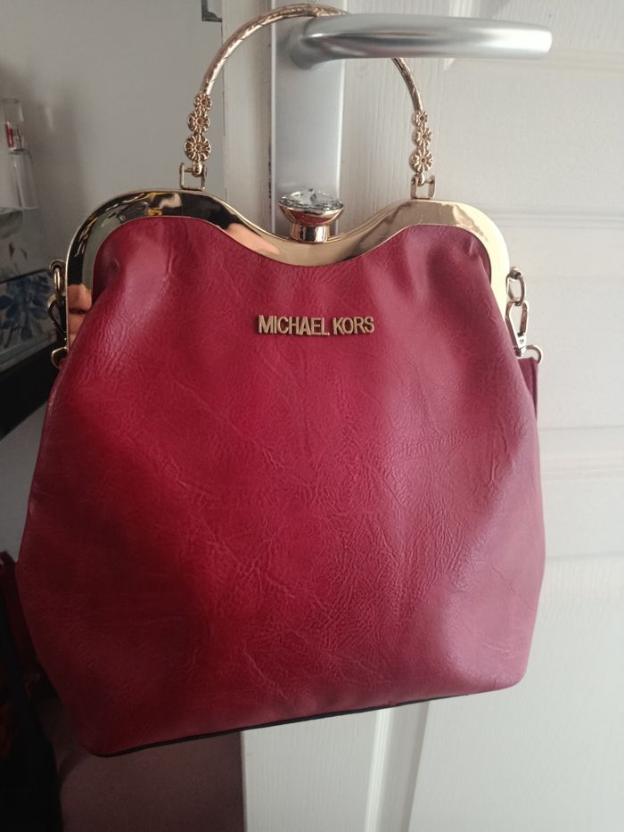 Sac a main rouge vintage