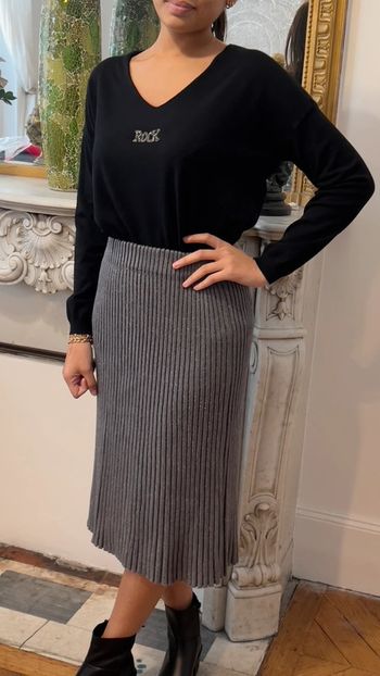 Jupe grise mi-longue hiver 🤍🤍