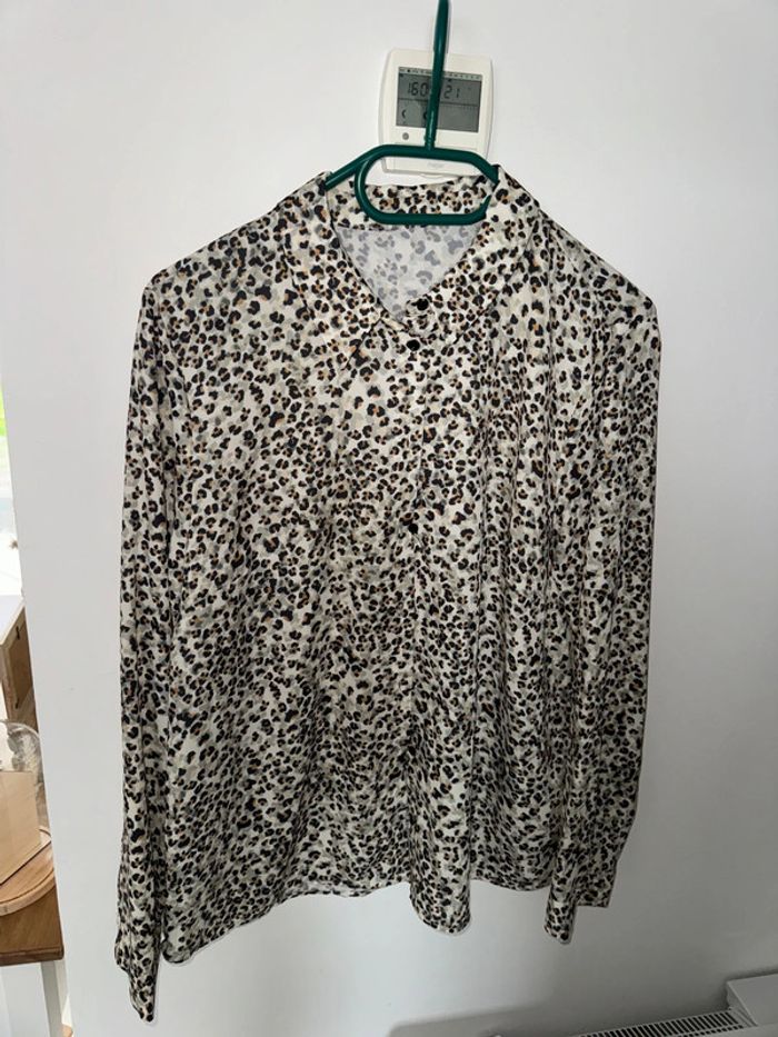 Chemisier Léopard primark 42