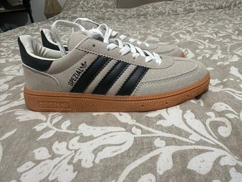 Adidas spezial handball taille 38