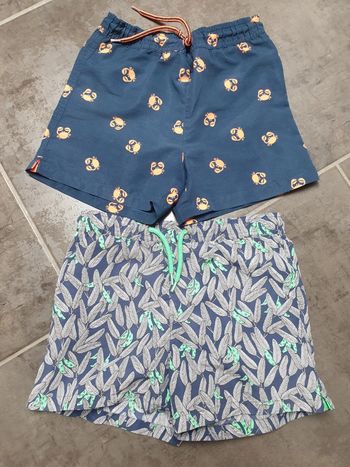 Lot de 2 maillots de bain shorts bermudas 5 ans tape à l'œil