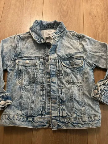 Veste en jean Zara