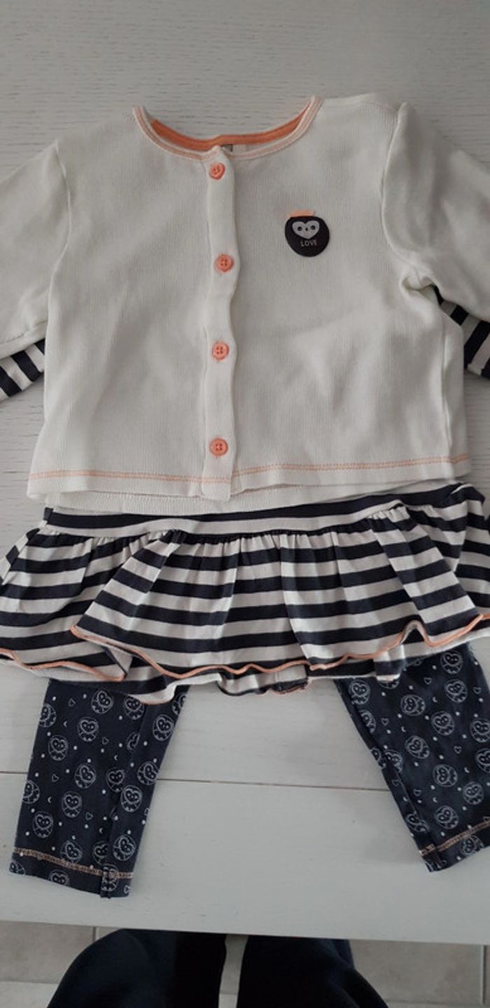 Trois pieces 12 mois