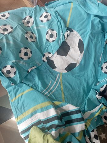 Parure une personne Foot
