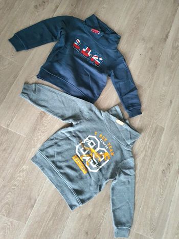 Lot de 2 sweats garçon taille 6 ans Col montant
