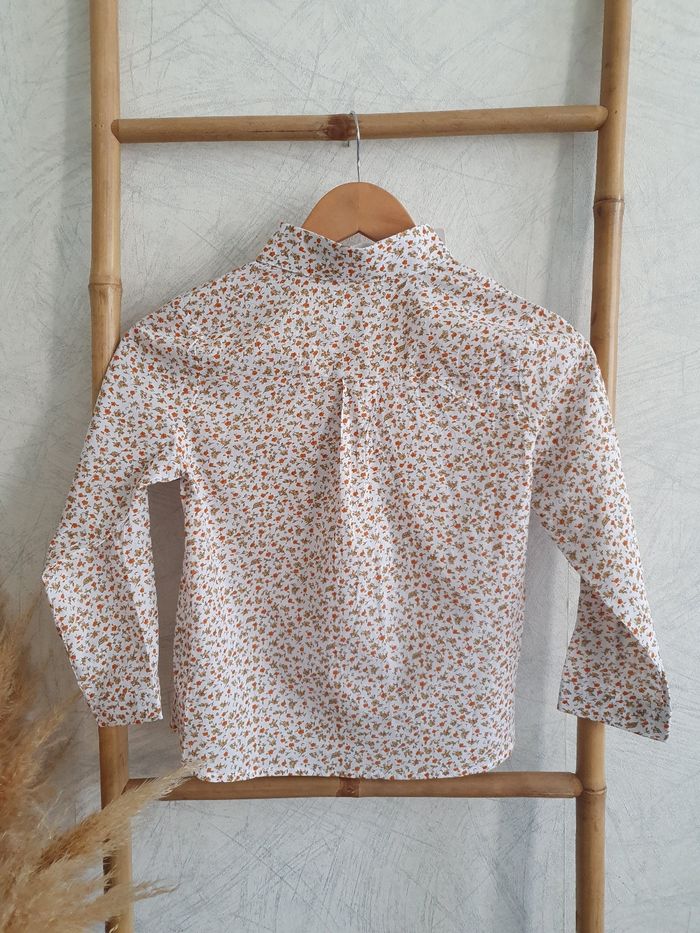 Chemise fleurie taille 6 ans - photo numéro 3