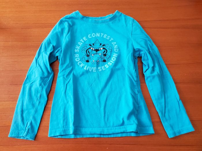 Lot 3 t-shirts manches longues 8ans - photo numéro 3