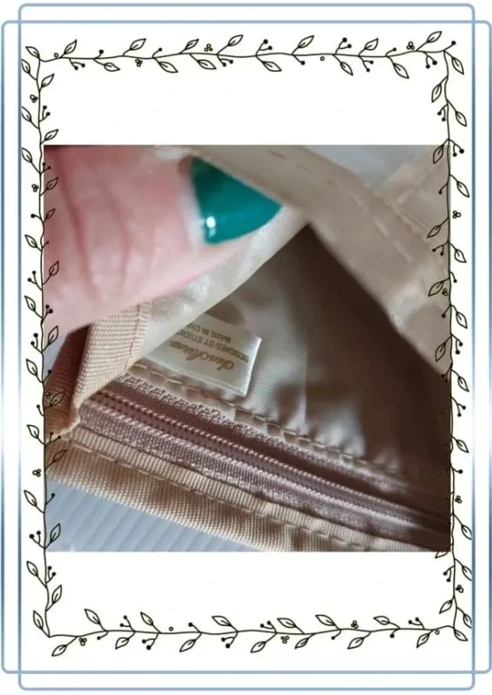 Porte monnaie Totoro, bon état, 12x10cm - photo numéro 4