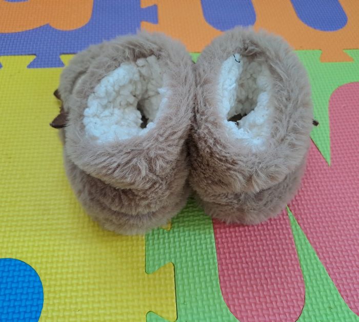 Chaussons fourrés marron hiboux, action, taille 24/25 - photo numéro 2