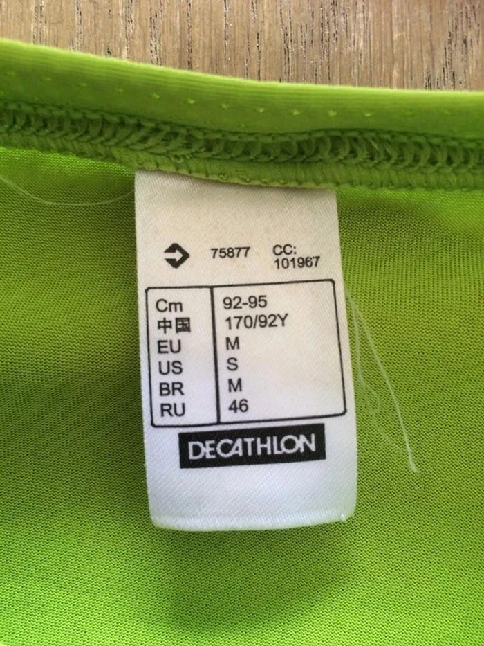 T-shirt de sport vert pomme - photo numéro 3