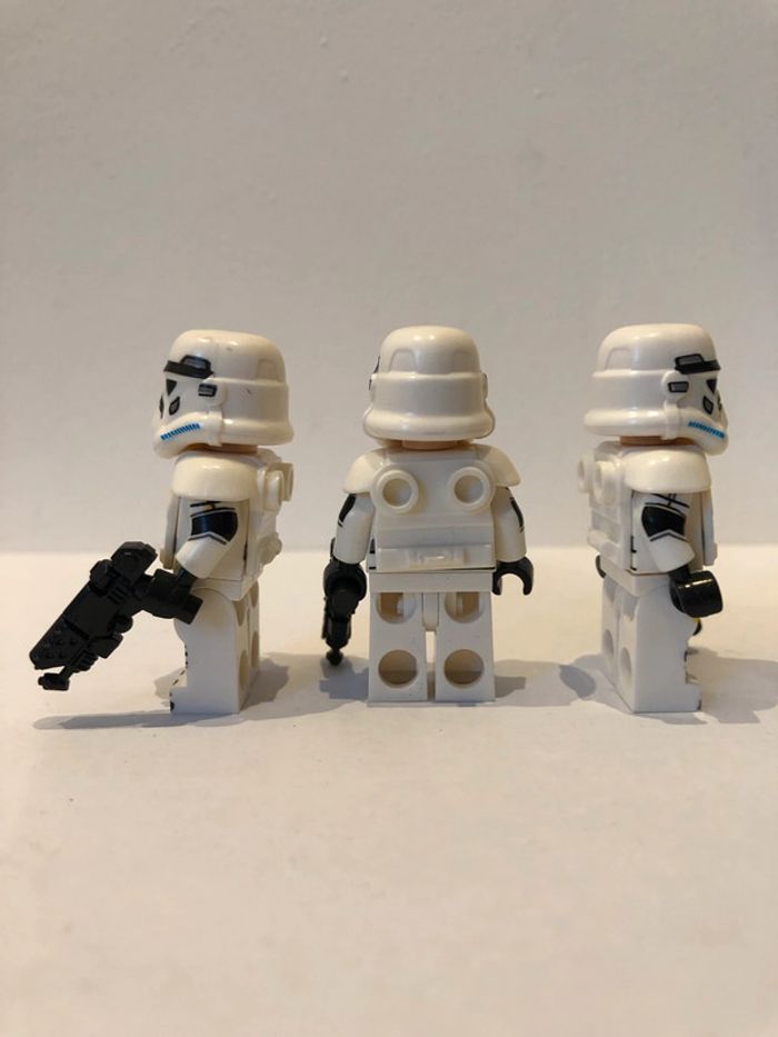 Figurine type lego 4 Stormtroopers jaune. Star Wars - photo numéro 2