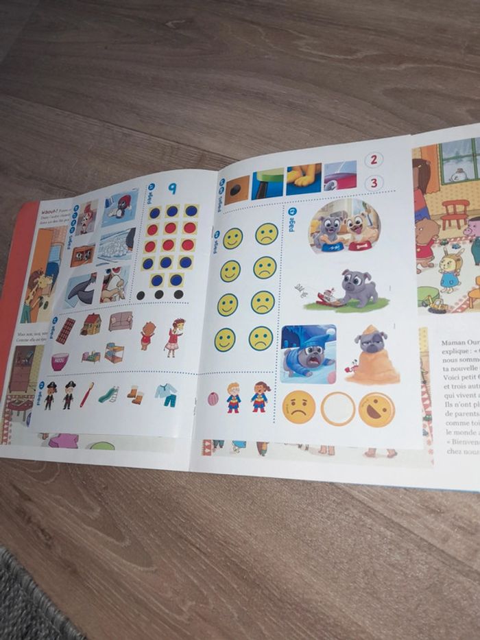 Magasine Mickey junior vive les amis avec autocollants 🌺 - photo numéro 2