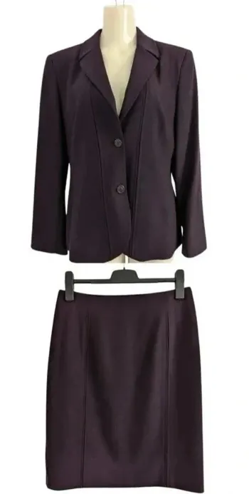 Tailleur 95% laine - 123 - taille 40/42