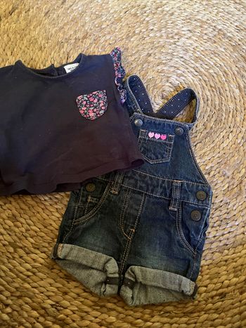 Ensemble salopette + tee shirt