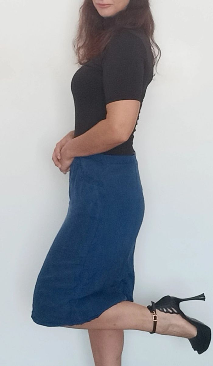 Jupe mi longue chic taille 42 - photo numéro 4