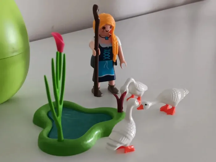 Fermière avec oies playmobil - photo numéro 2