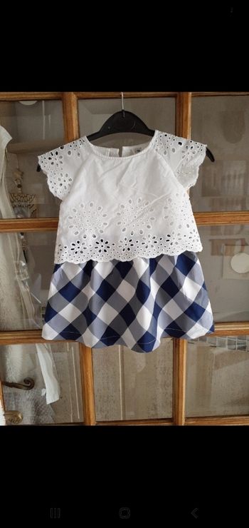 Lot de 5 jolies robes d'été bébé fille 12 mous 5 modeles