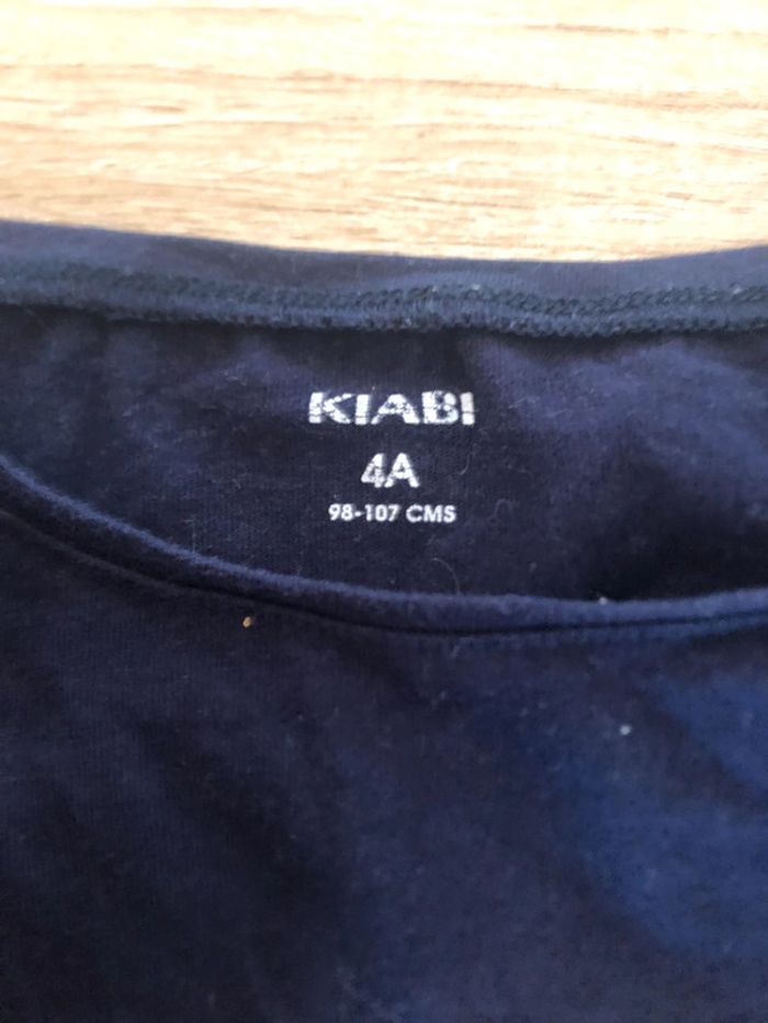 Lots tee-shirts fille 4 ans - photo numéro 9