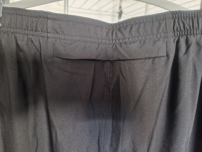 Pantalon running Nike taille L NEUF - photo numéro 5
