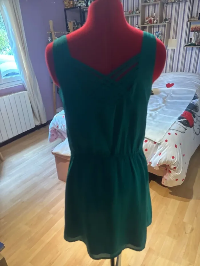 Robe verte - photo numéro 4