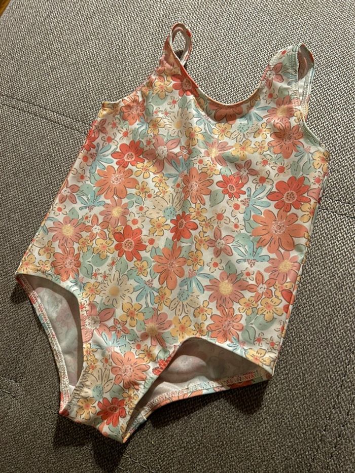 Maillot de bain fleuri - photo numéro 2