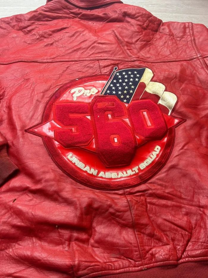 Blouson Vintage Cuir Rouge FJ560 Urban Assault Squad Taille 2X – Drapeau USA - photo numéro 15
