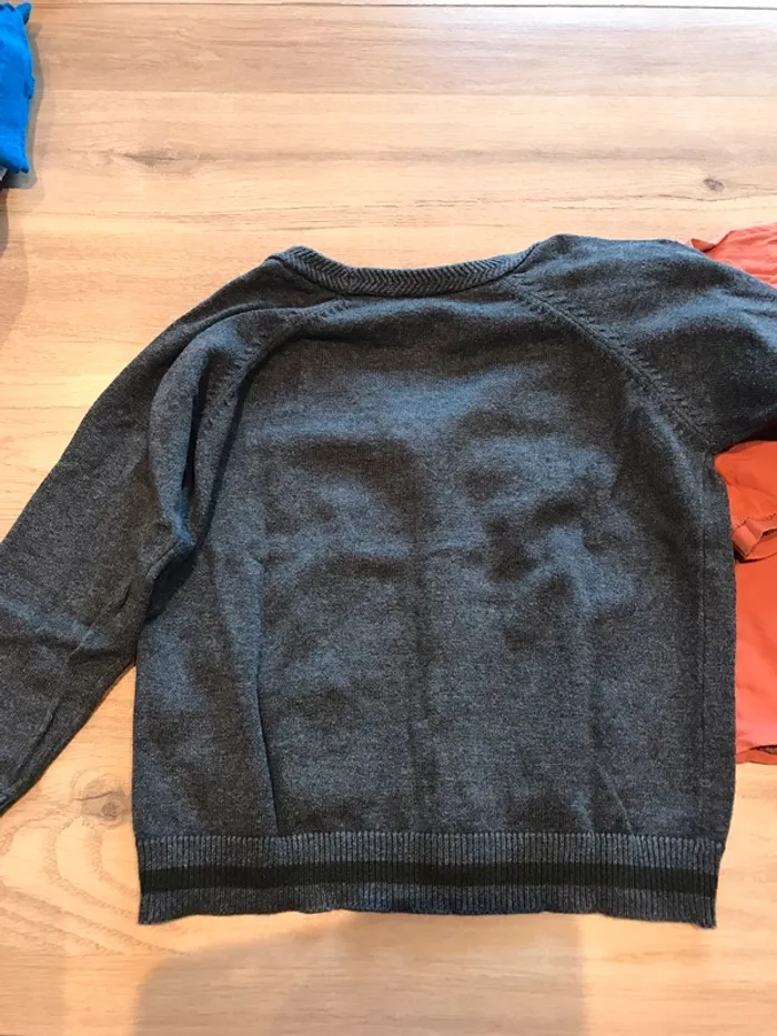 Gilet et t-shirt Mexx taille 4 ans - photo numéro 8