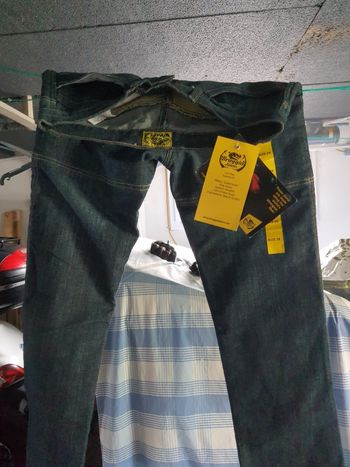 Pantalon moto femme