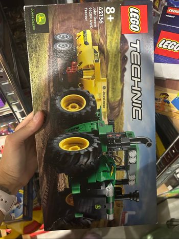 42136 LEGO Technic Tracteur John Deere 9620R 4WD