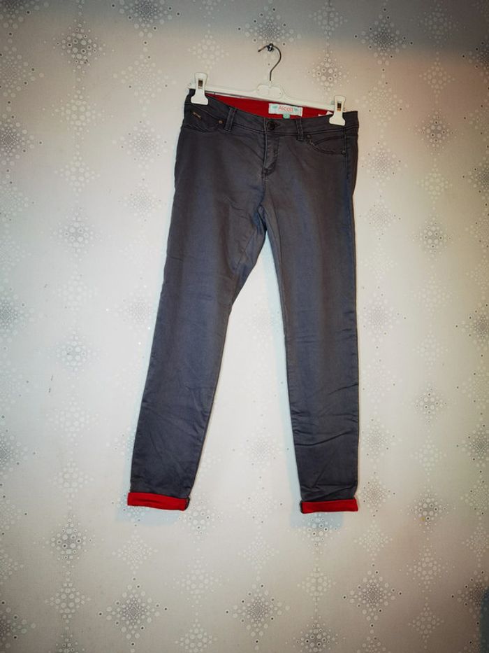 D2057 - pantacourt femme taille 42