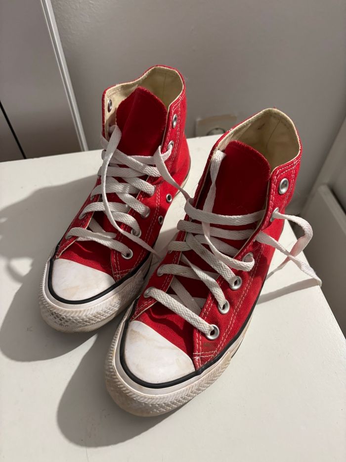 Converses rouges taille 36 - photo numéro 3