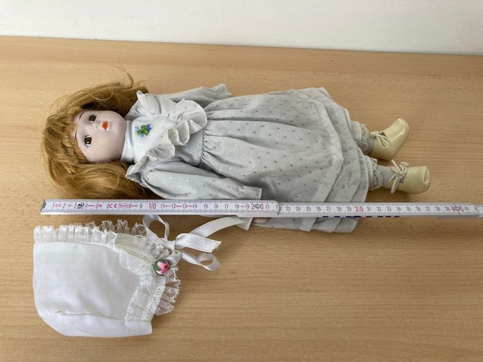 poupée porcelaine	vintage - photo numéro 6