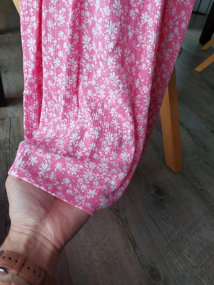 Robe rose fleurie, La Halle, taille 5 ans. - photo numéro 4