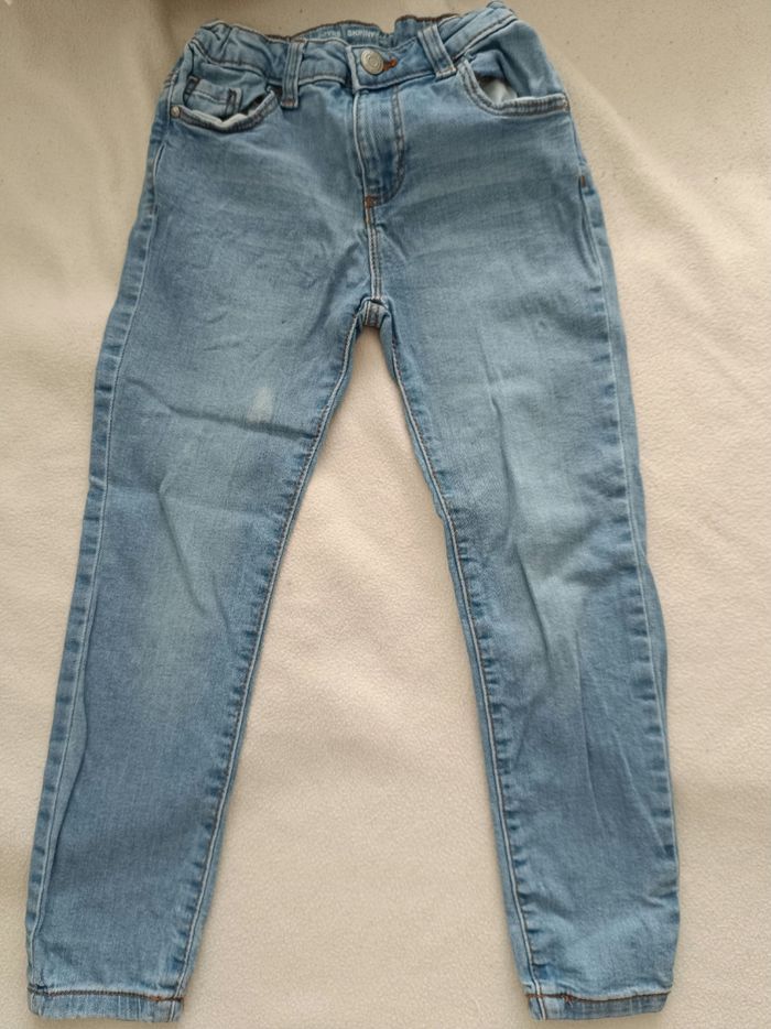 🌸 Lot jeans fille - Taille 6/7 ans 🌸 - photo numéro 3