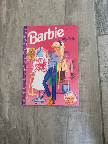 Livre barbie styliste