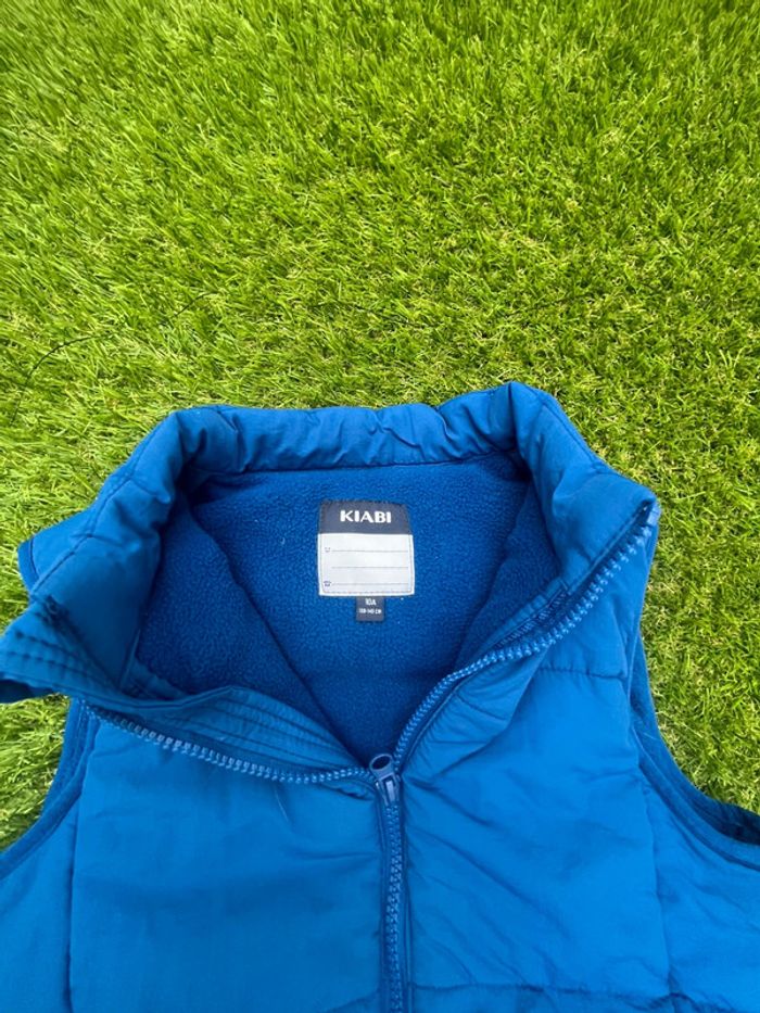 Très veste sans manche taille 10 ans - photo numéro 4