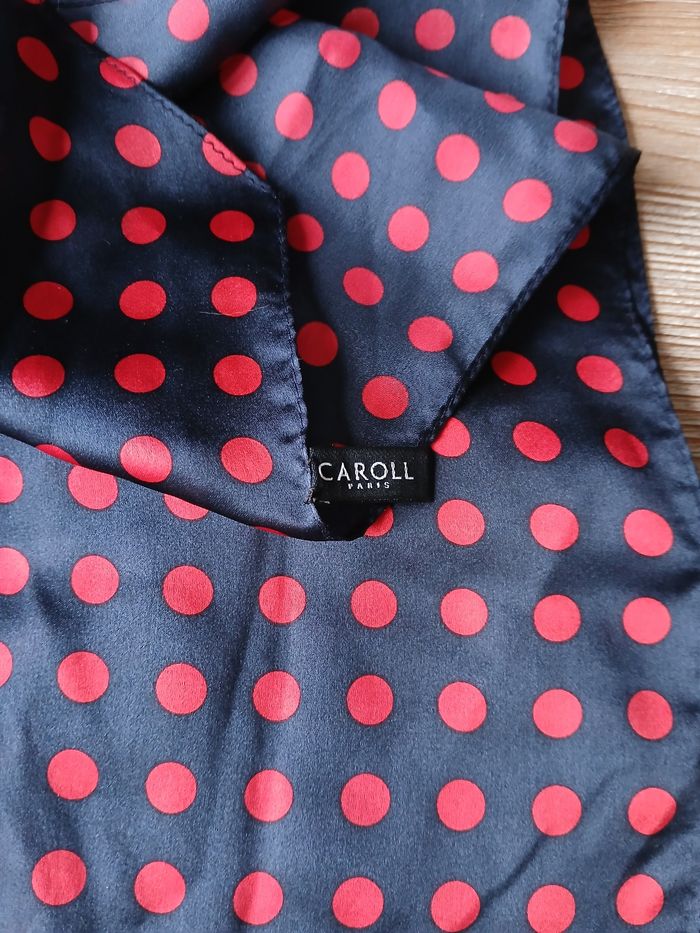 Foulard Caroll - photo numéro 3